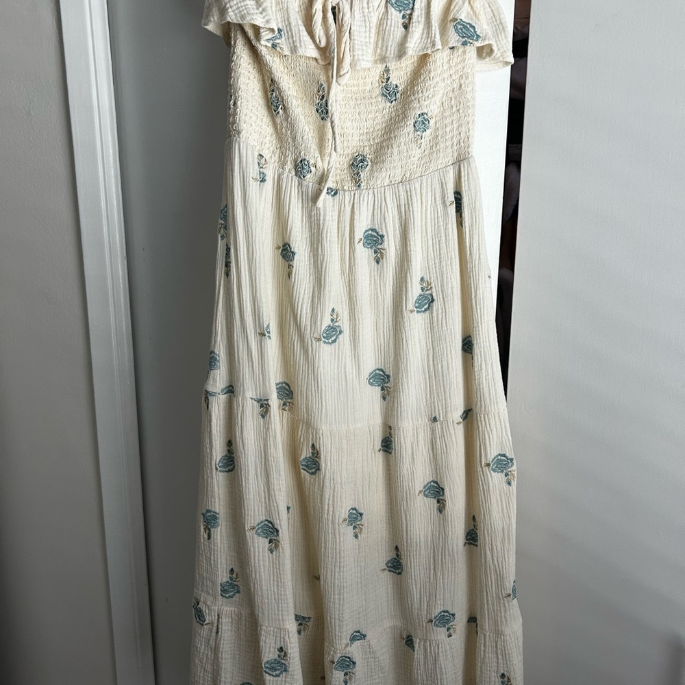 Mystree Cream and Blue Strapless Maxi Dress